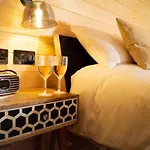 キャンプ場 Cliff Stud Retreat - Luxury And Cosy ヘルムスリー