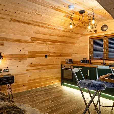 Cliff Stud Retreat - Luxury And Cosy * 赫尔姆斯利