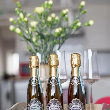 캠프장 Cliff Stud Retreat - Luxury And Cosy 헴슬리